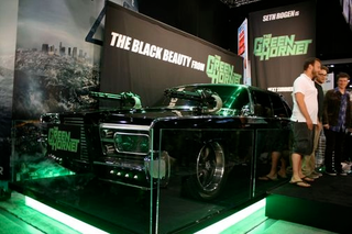 Illustration for article titled Green Hornet's Black Beauty Drops Cloth At Comic Con